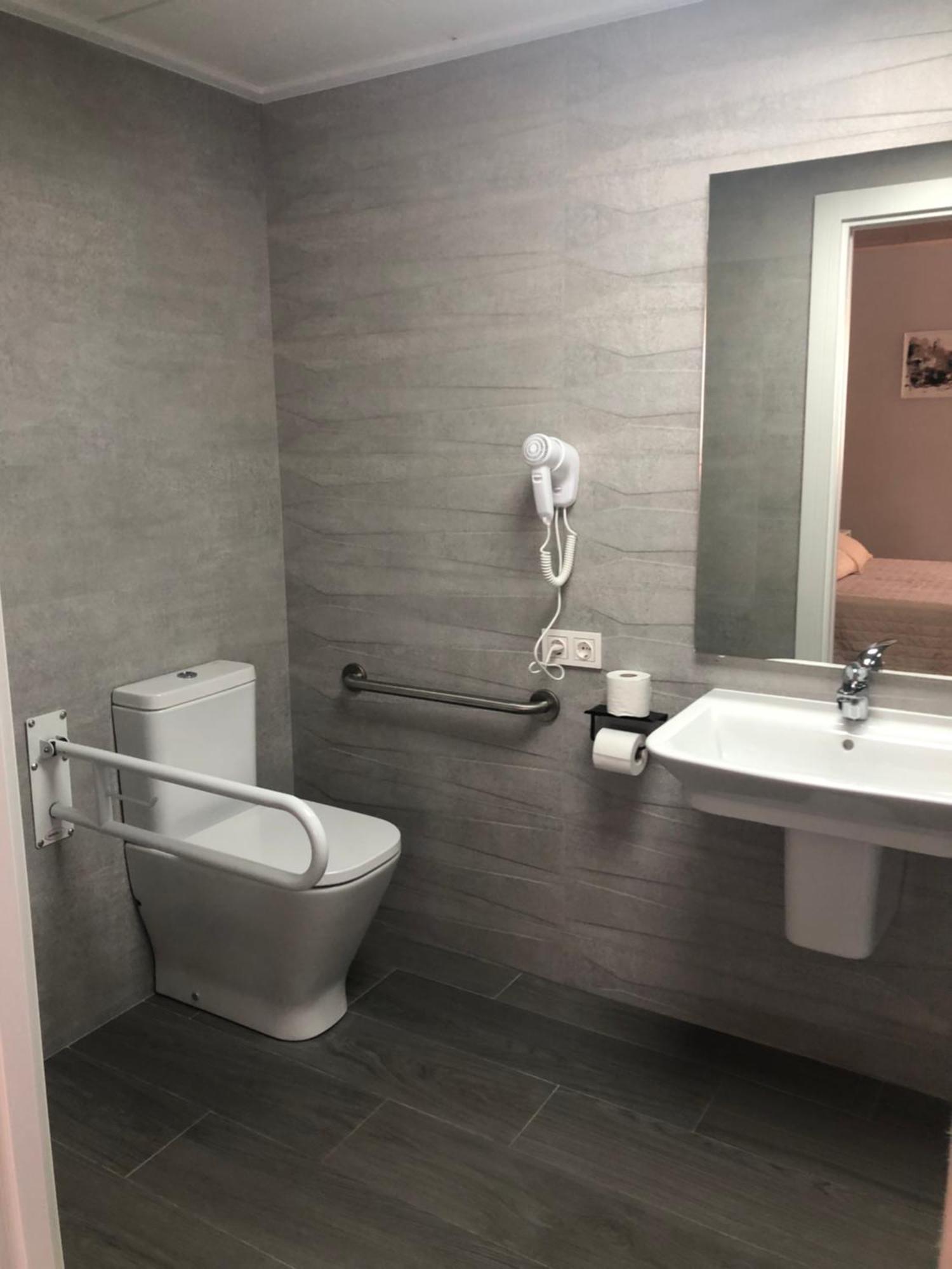 Hostal La Morenica Villena Zewnętrze zdjęcie