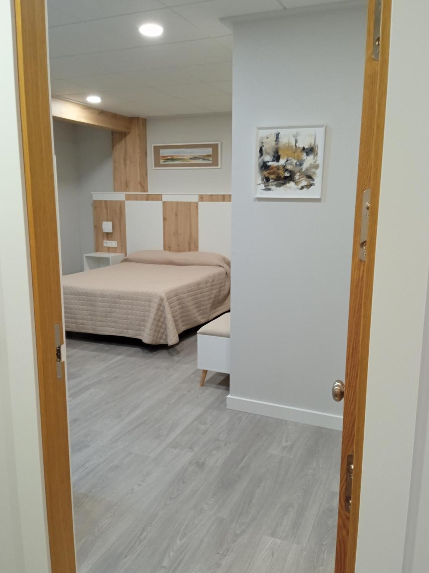Hostal La Morenica Villena Zewnętrze zdjęcie
